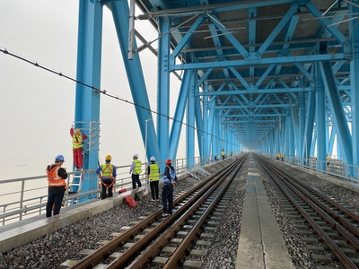 中天科技新型5G漏纜賦能滬蘇通長(zhǎng)江公鐵大橋，實(shí)現(xiàn)5G網(wǎng)絡(luò)全覆蓋